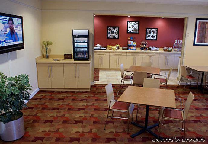 ทาวน์เพลซ สวีท เฟรเดอริคเบิร์ก Hotel เฟรเดอริกส์เบิร์ก ภายนอก รูปภาพ